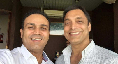 i have more money than sehwag has hair on his head shoaib akhtar i have more money than sehwag has hair on his head shoaib akhtar