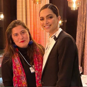 sharmeen obaid meets deepika padukone at the world economic forum
