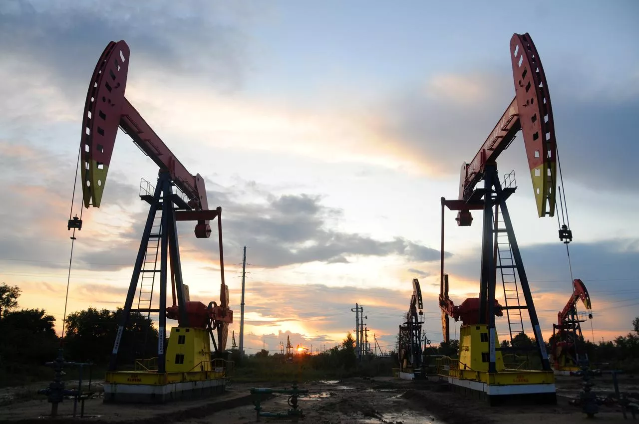 rise comes mainly due to rupee fall higher oil and gas prices photo reuters rise comes mainly due to rupee fall higher oil and gas prices photo reuters