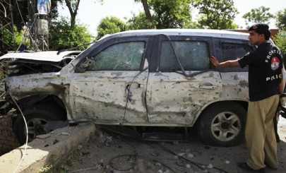 four killed as ogdcl convoy targeted by remote controlled bomb in balochistan