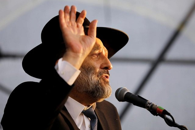 interior minister aryeh deri quot signed for the first time an order enabling an exit permit for israelis to saudi arabia quot his office said photo reuters
