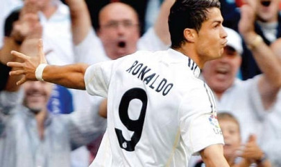 football ronaldo hat trick propels real s win