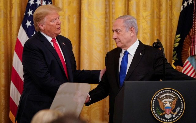 us president donald trump shakes hands with israel 039 s prime minister benjamin netanyahu during a joint news conference to announce a new middle east peace plan proposal in the east room of the white house in washington us us president donald trump shakes hands with israel 039 s prime minister benjamin netanyahu during a joint news conference to announce a new middle east peace plan proposal in the east room of the white house in washington us