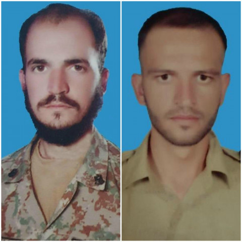 sepoy muhammad shamim left and sepoy asad khan right photo ispr sepoy muhammad shamim left and sepoy asad khan right photo ispr
