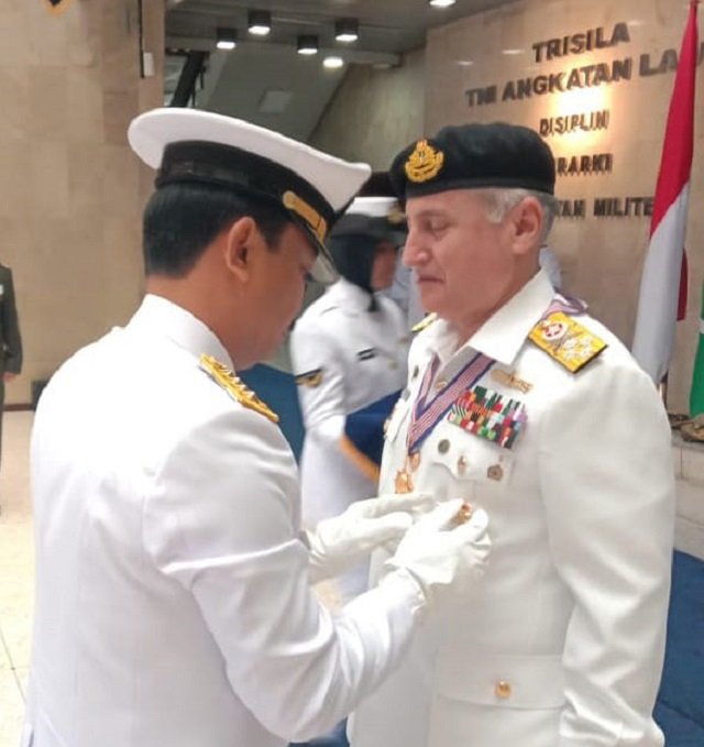 indonesia 039 s highest military award bintang jalasena utama is being conferred upon naval chief admiral abbasi photo pn