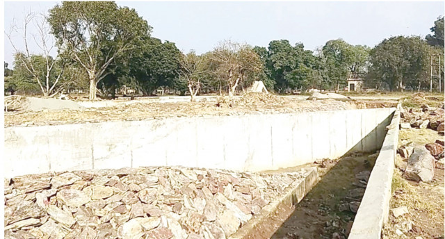 provincial administration plans to audit delayed projects photo express provincial administration plans to audit delayed projects photo express