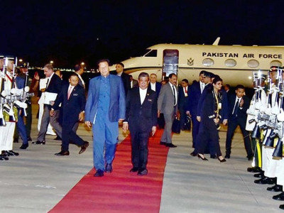 imran mahathir to hold talks today imran mahathir to hold talks today