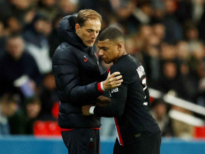 nothing personal   psg coach tuchel plays down spat with mbappe