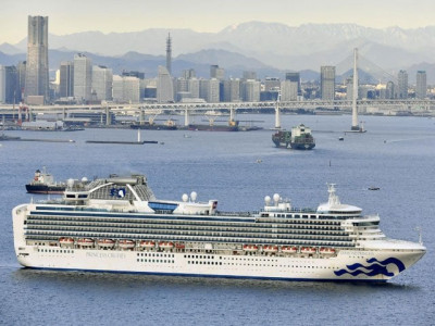 japan quarantines cruise ship to test 3 700 on board after hong kong coronavirus case japan quarantines cruise ship to test 3 700 on board after hong kong coronavirus case