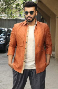 arjun kapoor pens heartfelt note to late mom on birthday