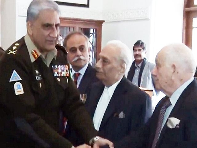 gen qamar attends platinum jubilee reunion of 1st pma long course in rawalpindi screengrab ispr gen qamar attends platinum jubilee reunion of 1st pma long course in rawalpindi screengrab ispr