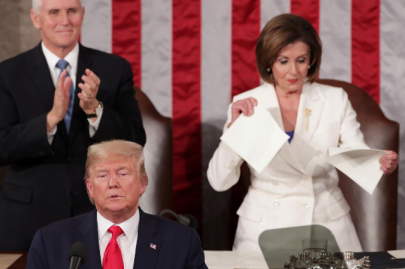trump spurns pelosi handshake she tears up his speech trump spurns pelosi handshake she tears up his speech