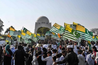 in pictures people take to streets across pakistan to observe kashmir solidarity day in pictures people take to streets across pakistan to observe kashmir solidarity day