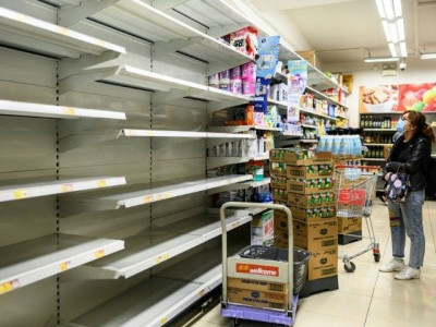 viral hysteria hong kong panic sparks run on toilet paper viral hysteria hong kong panic sparks run on toilet paper