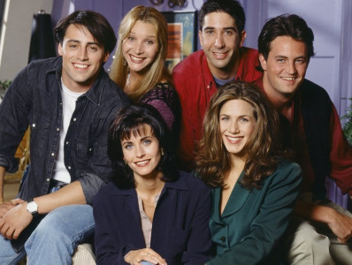 warner bros nearing deal with friends cast for reunion special warner bros nearing deal with friends cast for reunion special
