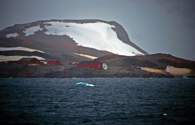 antarctic base records hottest temperature ever