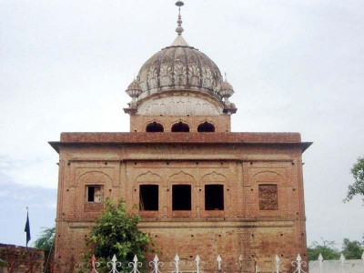 villagers conserve sikh heritage sites near border villagers conserve sikh heritage sites near border