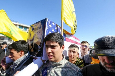 iran taunts us on anniversary of shah s ouster iran taunts us on anniversary of shah s ouster
