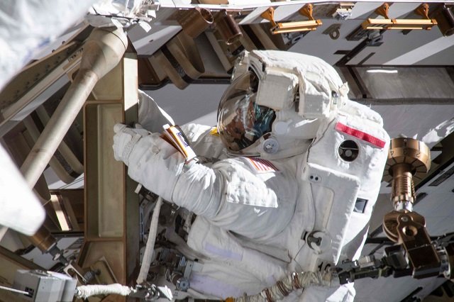 this image made available by nasa shows astronaut anne mcclain working on march 22 2019 on the international space station 039 s port 4 truss structure during a six hour 39 minute spacewalk to upgrade the orbital complex 039 s power storage capacity photo afp