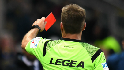 italian referee banned for head butting goalkeeper italian referee banned for head butting goalkeeper