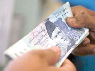 caa porter returned lost rs 130 000 to passenger caa porter returned lost rs 130 000 to passenger