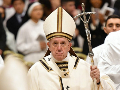 pope dismisses proposal to ordain married men as priests in amazon pope dismisses proposal to ordain married men as priests in amazon