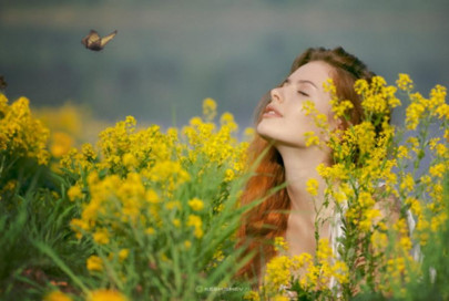 living near green spaces could delay onset of menopause living near green spaces could delay onset of menopause