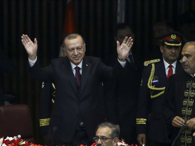 president erdogan waves at lawmakers before addressing a joint session of the pakistani parliament for a record fourth time photo anadolu agency