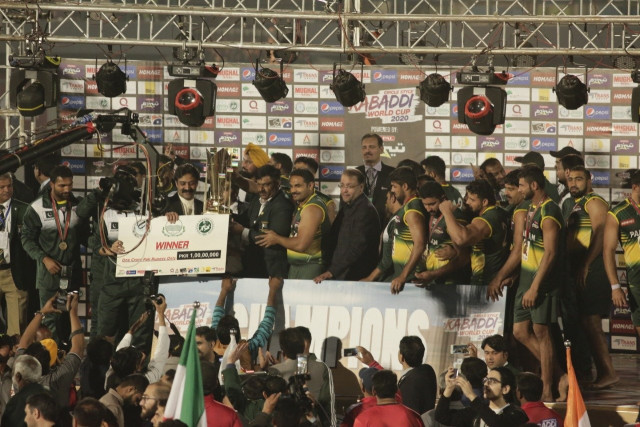 pakistan kabaddi team poses with the winning trophy and prize money after defeating india in kabaddi world cup 2020 finals at pujab stadium lahore photo express pakistan kabaddi team poses with the winning trophy and prize money after defeating india in kabaddi world cup 2020 finals at pujab stadium lahore photo express