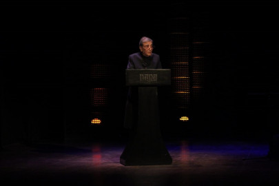 zia mohyeddin summons ghalib s angels zia mohyeddin summons ghalib s angels