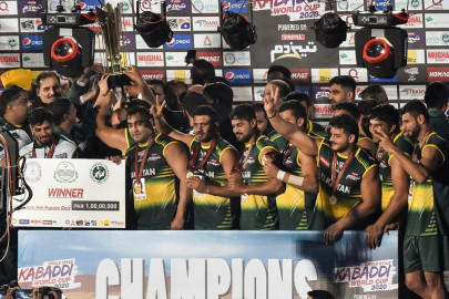 pm imran president alvi congratulate pakistan on winning kabaddi world cup