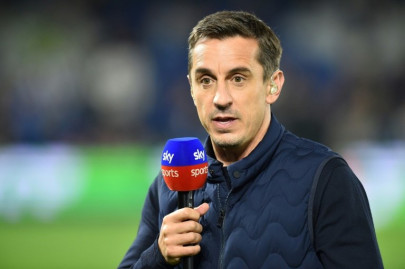 gary neville expects manchester city to win appeal against hopeless uefa