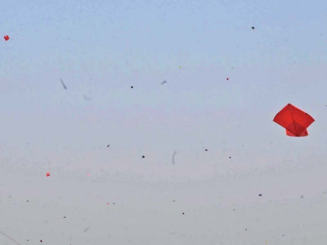 kites fill rawalpindi s skyline on basant despite a ban on kite flying in the city photo ppi kites fill rawalpindi s skyline on basant despite a ban on kite flying in the city photo ppi