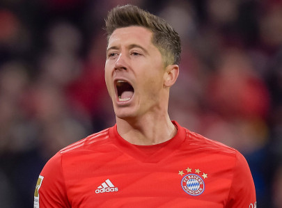 lewandowski double edges bayern past bottom side paderborn lewandowski double edges bayern past bottom side paderborn
