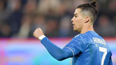 ronaldo marks 1 000th game with record equalling goal ronaldo marks 1 000th game with record equalling goal