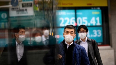 dozens allowed off japan virus hit ship have symptoms minister dozens allowed off japan virus hit ship have symptoms minister