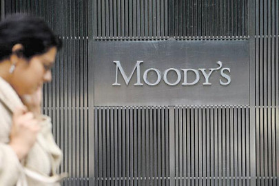 pakistan s banking system faces a credit risk moody s