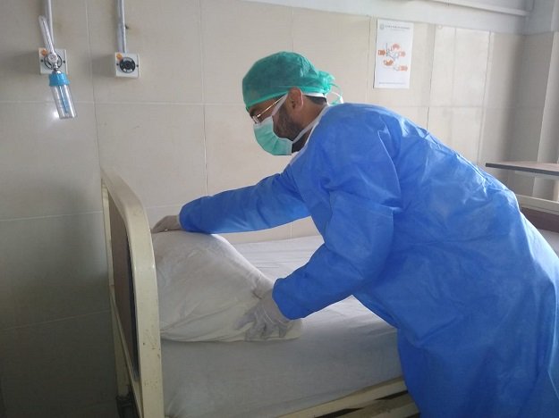 karachi hospitals set up coronavirus isolation wards to fight against outbreak