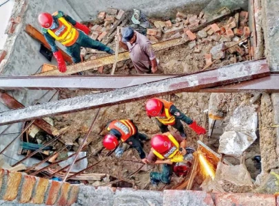 three minor siblings killed in roof collapse in lahore