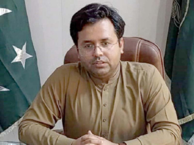 assistant commissioner raja qasim mehboob janjua photo file assistant commissioner raja qasim mehboob janjua photo file