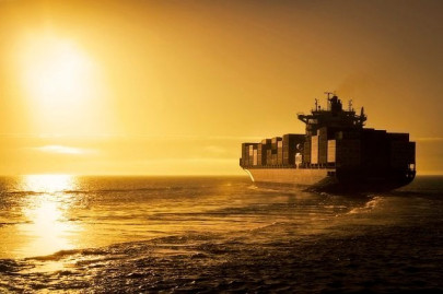 coronavirus outbreak pakistani exporters turn to sea route trade with iran halted