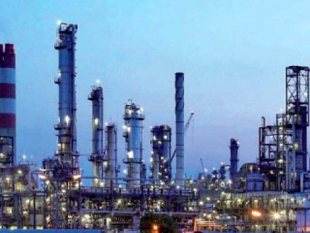2 attock refinery hosts an installed capacity to process 53 400 barrels per day its closure will likely multiply energy crisis in the country photo file 2 attock refinery hosts an installed capacity to process 53 400 barrels per day its closure will likely multiply energy crisis in the country photo file