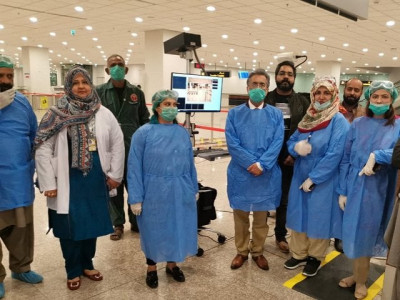 who praises pakistan s handling of coronavirus crisis