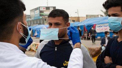 they re the virus iraq outbreak refuels anti govt protests they re the virus iraq outbreak refuels anti govt protests