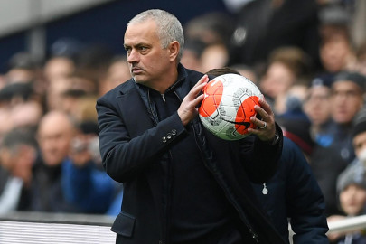 we are too nice moans mourinho as wolves rock spurs we are too nice moans mourinho as wolves rock spurs