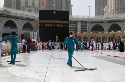 after banning umrah pilgrimage saudi arabia restricts entry for gcc citizens