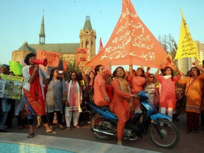 lhc green lights aurat march but with conditions