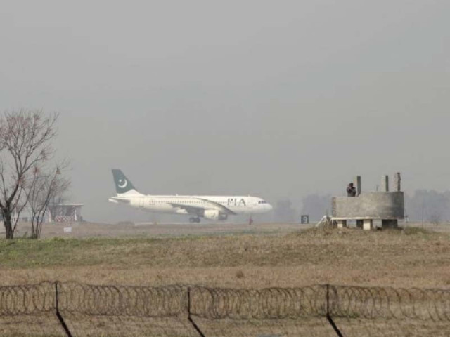 flight pk 264 coming from abu dhabi to lahore was shifted to sialkot due to inclement weather conditions in lahore photo reuters flight pk 264 coming from abu dhabi to lahore was shifted to sialkot due to inclement weather conditions in lahore photo reuters