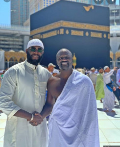 us singer akon makes rounds on social media performing umrah us singer akon makes rounds on social media performing umrah