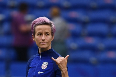 rapinoe praises us men in support for equality fight